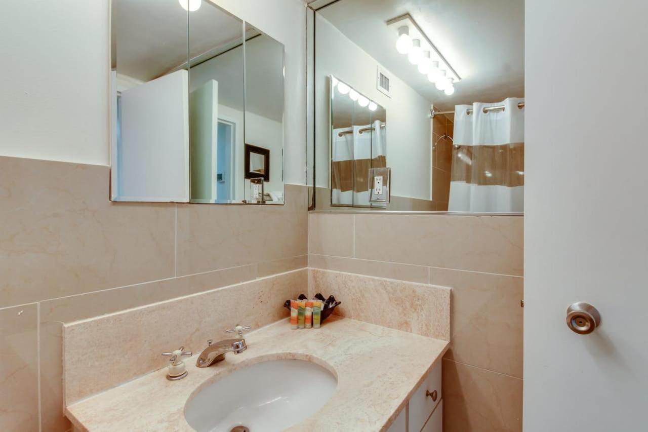 Alexander 1211 Beachfront Condo With Direct Beach Access, 2 Pools, Sauna, Gym Miami Beach Eksteriør bilde